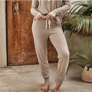 Summersalt The Coziest Cashmere and Merino Wool Joggers in Toffee Size Medium